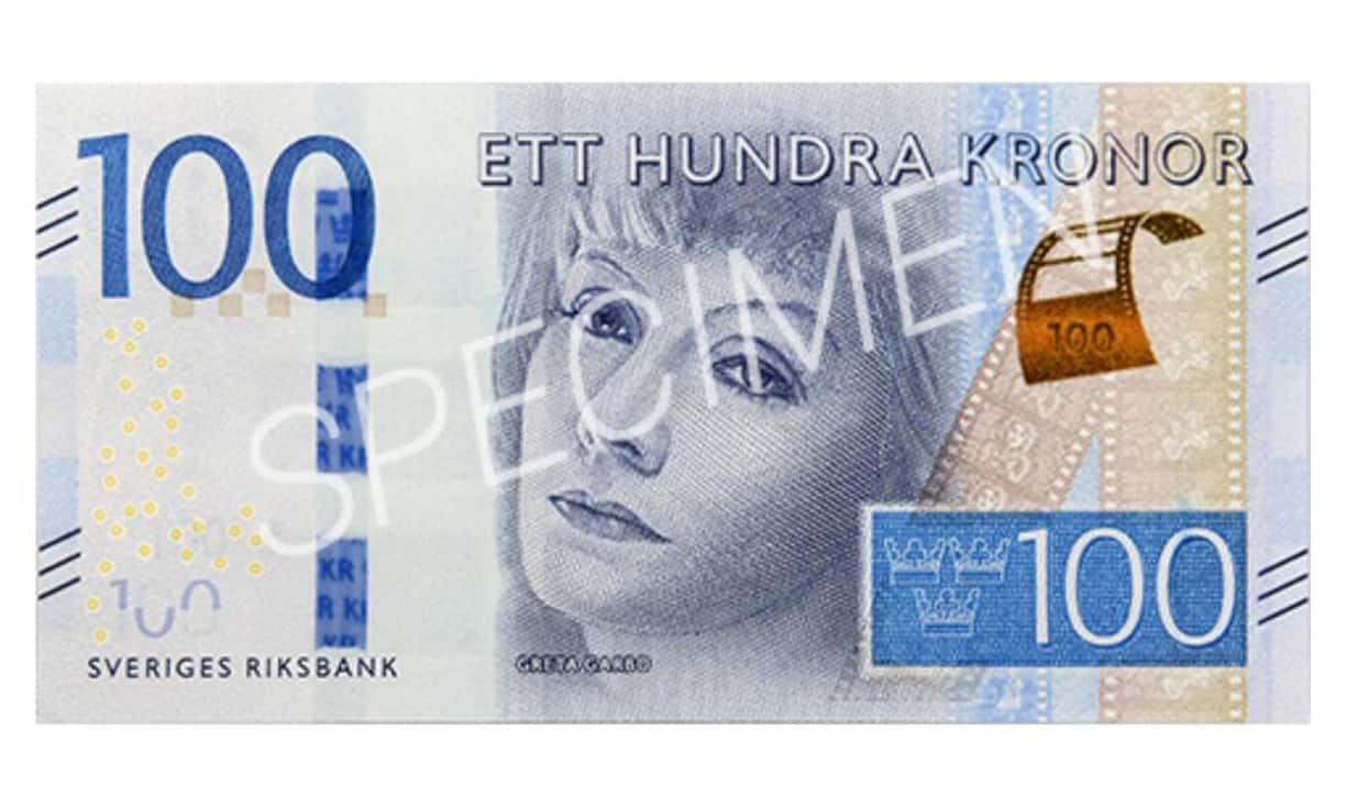 Auf der 100-Kronen-Note wird neu Schauspielerin Greta Garbo zu sehen sein. Naturwissenschaftler Carl von Linné muss in einem Jahr Platz machen. Garbo ist in Södermalm, Region Stockholm aufgewachsen.Riksbank