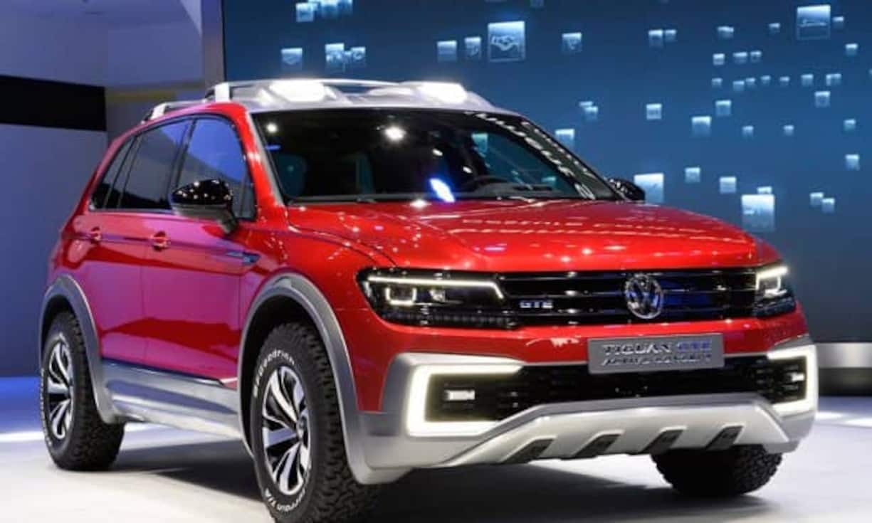 Tiguan GTE Active ConceptDer SUV verfügt im Vergleich zu früheren Modellen über einen zusätzlichen Motor an der Hinterachse. Auch bei der Bedienung bietet die VW-Studie Modernes wie etwa eine Gestensteuerung.
