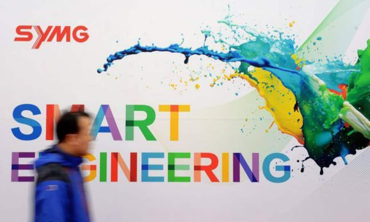 Im Mittelpunkt steht 2015 vor allem der grosse Wandel durch die Digitalisierung. «In der Wirtschaft wird kein Stein auf dem anderen bleiben», so der Präsident des Branchenverbands Bitkom, Dieter Kempf, an der Eröffnungsfeier.