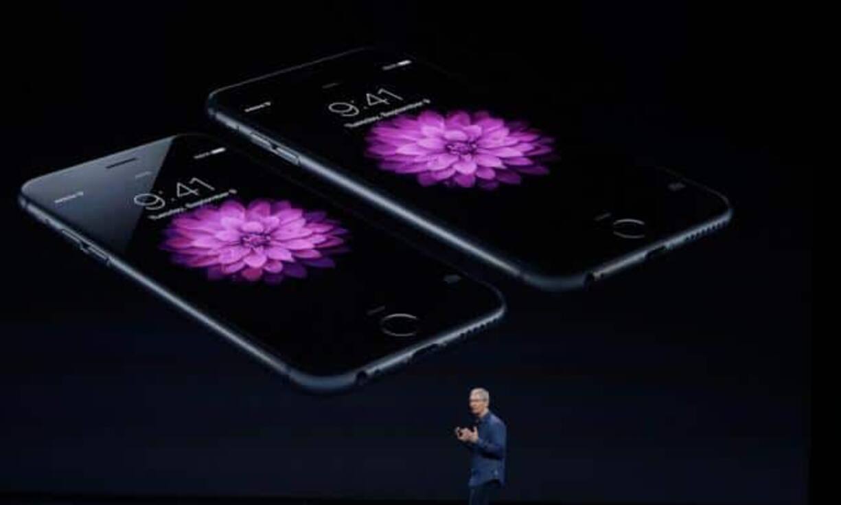 Das iPhone 7 könnte nächstes Jahr noch auf sich warten lassen. Mit einem komplett neuen Design wird nämlich nicht gerechnet. Das hat schon das iPhone 6 erhalten. Daher könnte erst einmal das schnellere iPhone 6S mit vielen neuen Funktionen auf dem Markt kommen. EIn Designer hat sich mal überlegt, was möglich wäre...