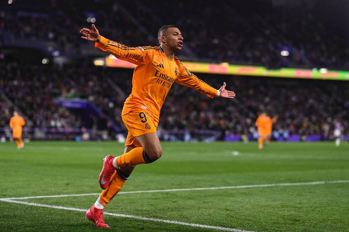 Der Stürmer feiert das 0:2 zwischen Real Valladolid und Real Madrid, am 25. Januar 2025 in Spanien.