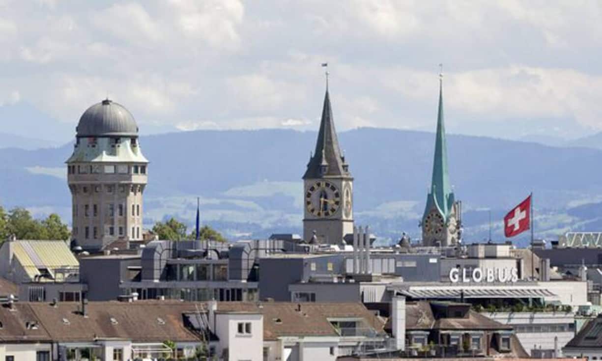 Bildung ermöglicht Entfaltungsmöglichkeiten. In Zürich vollenden die meisten Menschen die Tertiärstufe. Doch um Kultur geniessen zu können, sind die Möglichkeiten in anderen Städten besser. Bei der Anzahl der Museen schafft es Zürich nur auf Platz fünf.