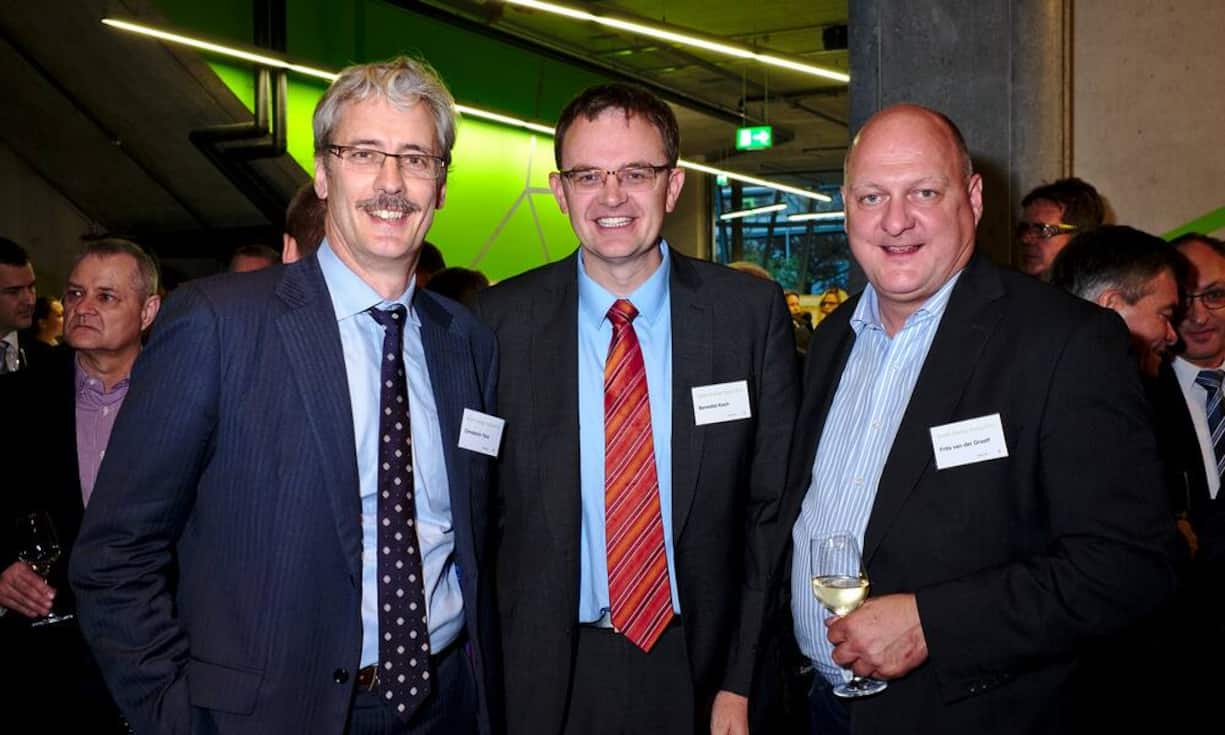 Constantin Tönz, CFO, energie360°;
Benedikt Koch, Geschäftsführer, Fachverband infra;
Frits van de Graaf, Chief Commercial Officer, D-ploy (Schweiz) GmbH