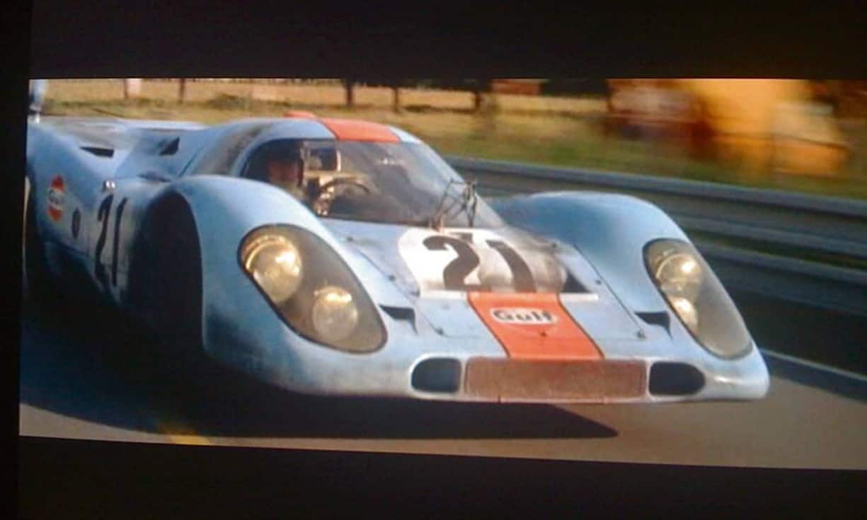 5. Rang: «Le Mans» (1971): Ferrari 512 gegen Porsche 917: In diesem Film über das legendäre 24-Stunden-Rennen in Le Mans drückt Steve McQueen, selbst ein passionierter Rennfahrer, kräftig aufs Gaspedal.