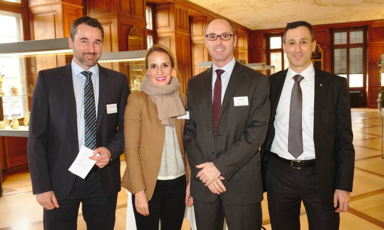 Christoph Lienhard Jähnig, Sales Executive, Maersk Switzerland GmbH;
Naemi Benz, Client Manager Banking Industry, IBM Switzerland AG;
Reto Stauffer, CEO, consulas gmbh;
Adrian Mueller, Managing Director, HP Schweiz GmbH