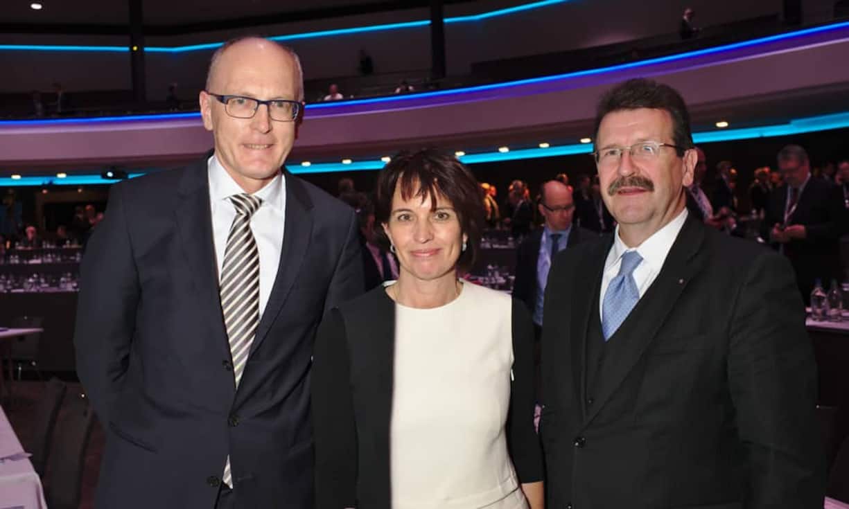 Gabriele Gabrielli, Präsident, Electrosuisse;
Doris Leuthard, Bundesrätin;
Kurt Rohrbach, Präsident, VSE