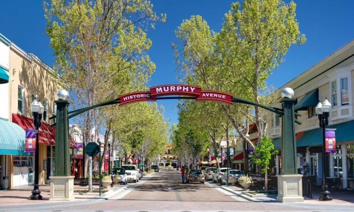 Platz 4: Der Sillicon Valley Hotspot Sunnyvale, CA zieht Millennials magisch an. Und einige von ihnen sind sogar erfolgreich: 3,9 Prozent der Jungverdiener generieren jährlich 350'000 Dollar oder mehr.