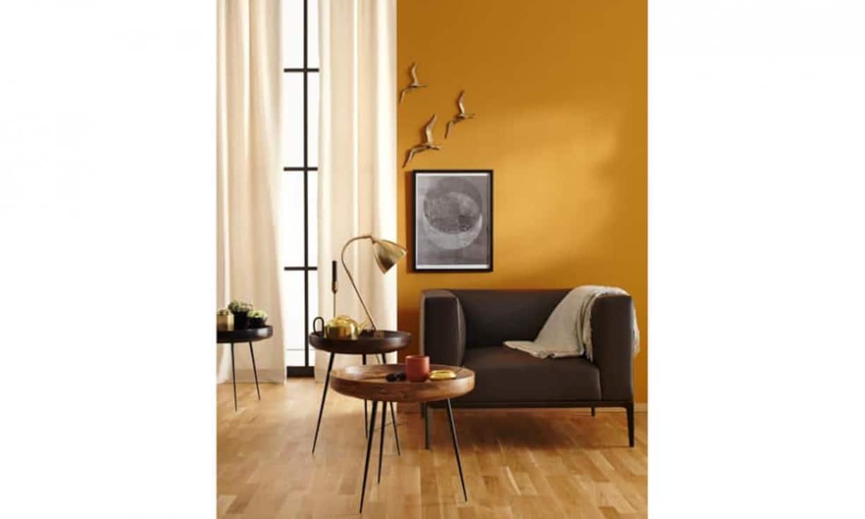 Tiefe Töne und edles Nussbaumholz vermitteln dabei Geborgenheit.