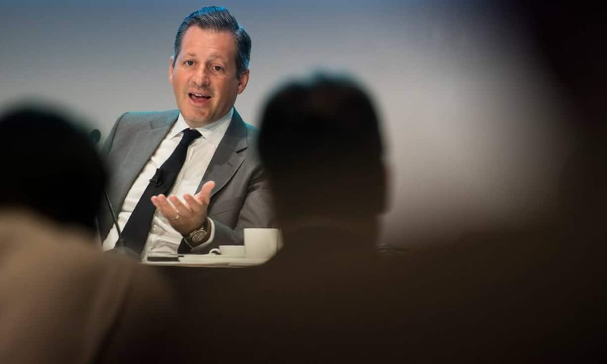 Boris Collardi:CEO Julius BärDie Bank Julius Bär – das ist je länger, je mehr eine Person: Boris Collardi. Seit 2009 als CEO an der Spitze der Privatbank, hat er seine Macht stetig ausgebaut und gilt heute angesichts des eher schwachen Verwaltungsrats als unbestrittener starker Mann im Haus. Mit seinem Wachstumskurs hat er die Bank schnell vorangebracht.