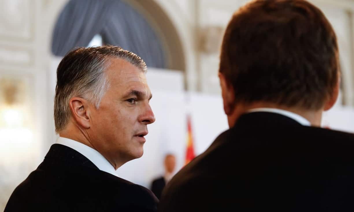 Platz 2: Sergio Ermotti, CEO UBSNoten: 10 - 10 - 8 - 7 // Gesamt: 35Zwar ist die UBS weiter erfolgreich unterwegs, doch der Koloss macht einen zunehmend trägen Eindruck. Ermotti scheint sich mit den erreichten Erfolgen zufriedenzugeben und strotzt nicht vor Aufbruchwillen.