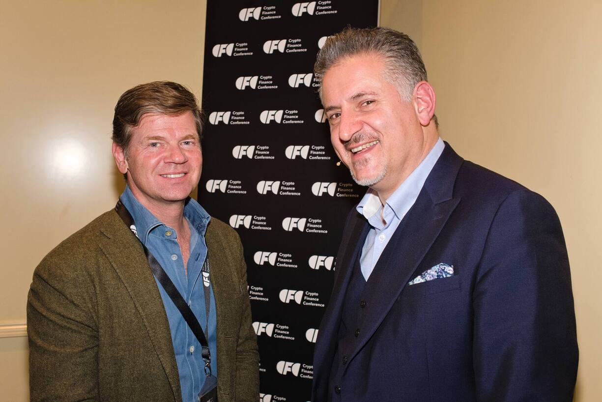 Daniel S. Aegerter, Armada Investment AG;Eric van der Kleij, Moderator