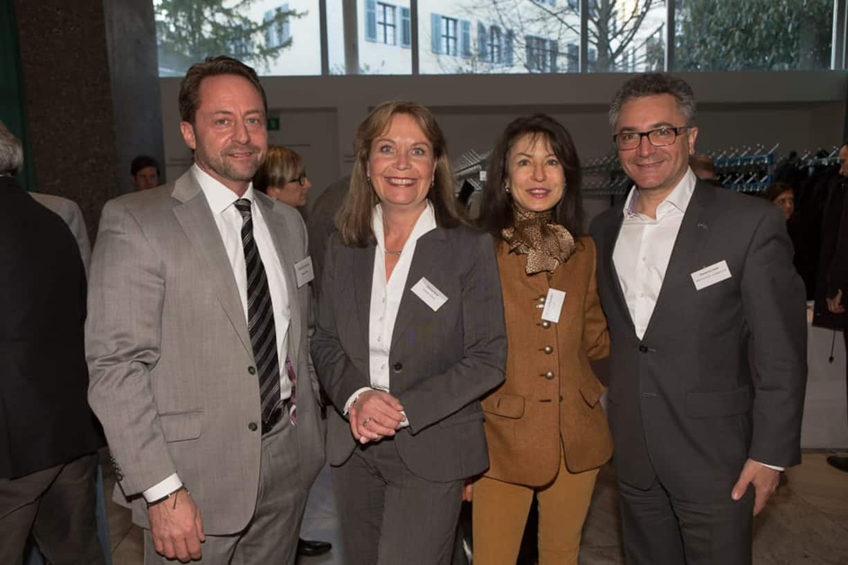 Renato Oliva, Handelszeitung; Gabriele Burn, Raiffeisen Schweiz; Olivia Bosshart, KION; Domenico Gaito, Amag Automobil- und Motoren AG