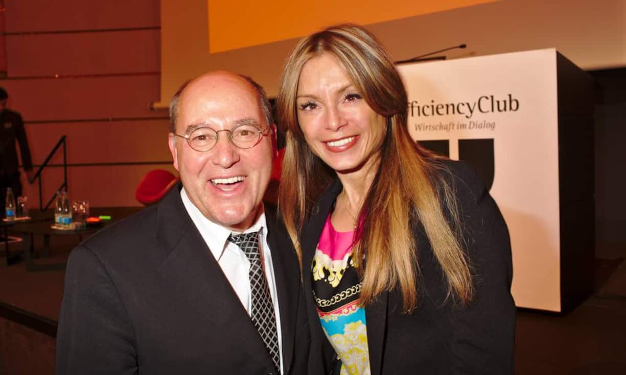 Gregor Gysi, Referent;
Denise Borer, Senior Advisor Legal Affairs, Dr. Borer Consulting