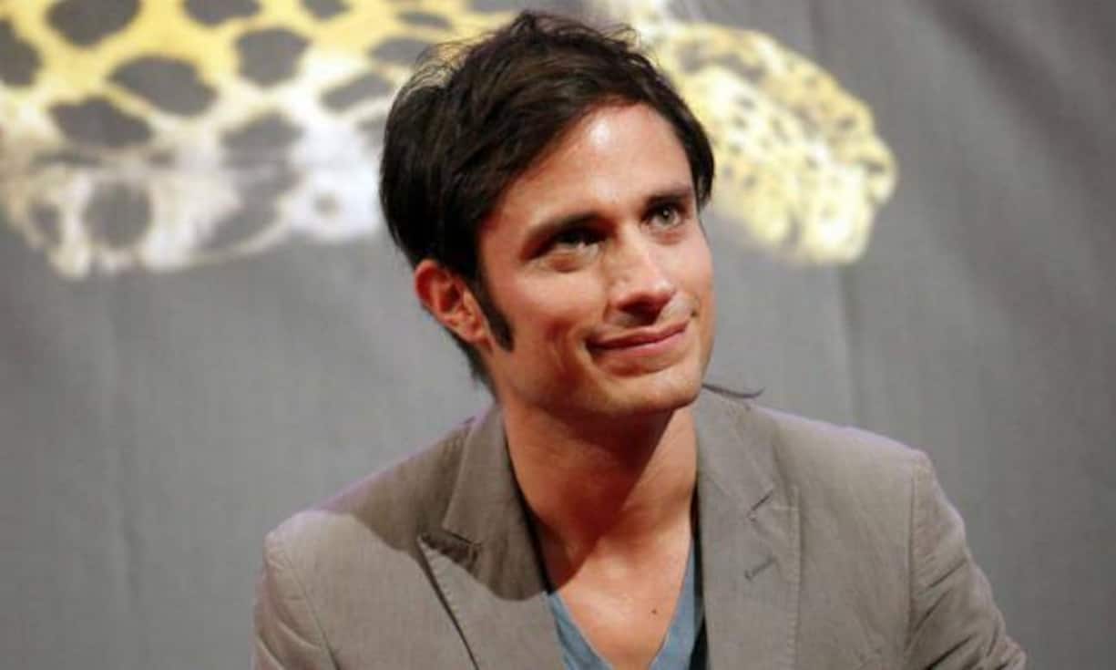 Gael García Bernal twittert: «Was für ein Land, wie peinlich, was für ein Land.»