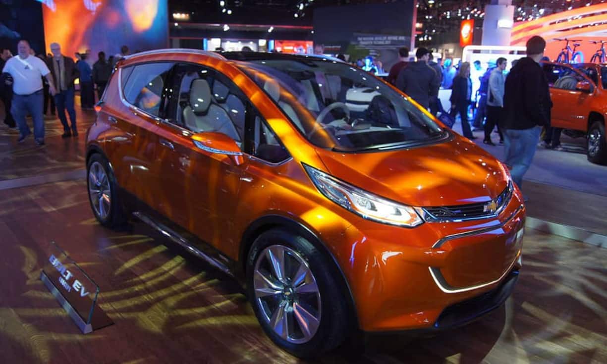 Den kompakten Chevrolet Bolt bringt General Motors noch in diesem Jahr auf den Markt. Er fährt mit einer Höchstgeschwindigkeit von 145 Km/h bei einer Reichweite von 320 Kilometern. Konzerntochter Opel...