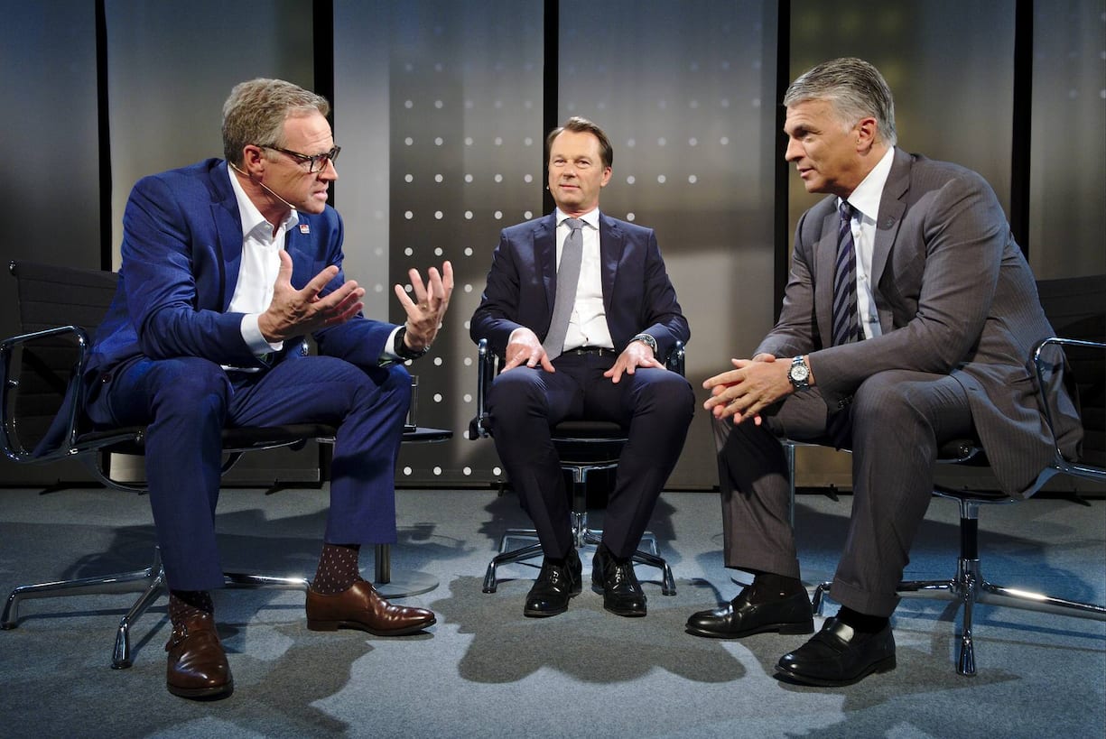 Das waren die Gäste am Bilanz Business Talk:Andreas Meyer, SBB AG;
Dirk Schütz, Bilanz;
Sergio Ermotti, UBS Switzerland AG (Bildlegenden v.l.n.r.)Bilder: Markus Senn