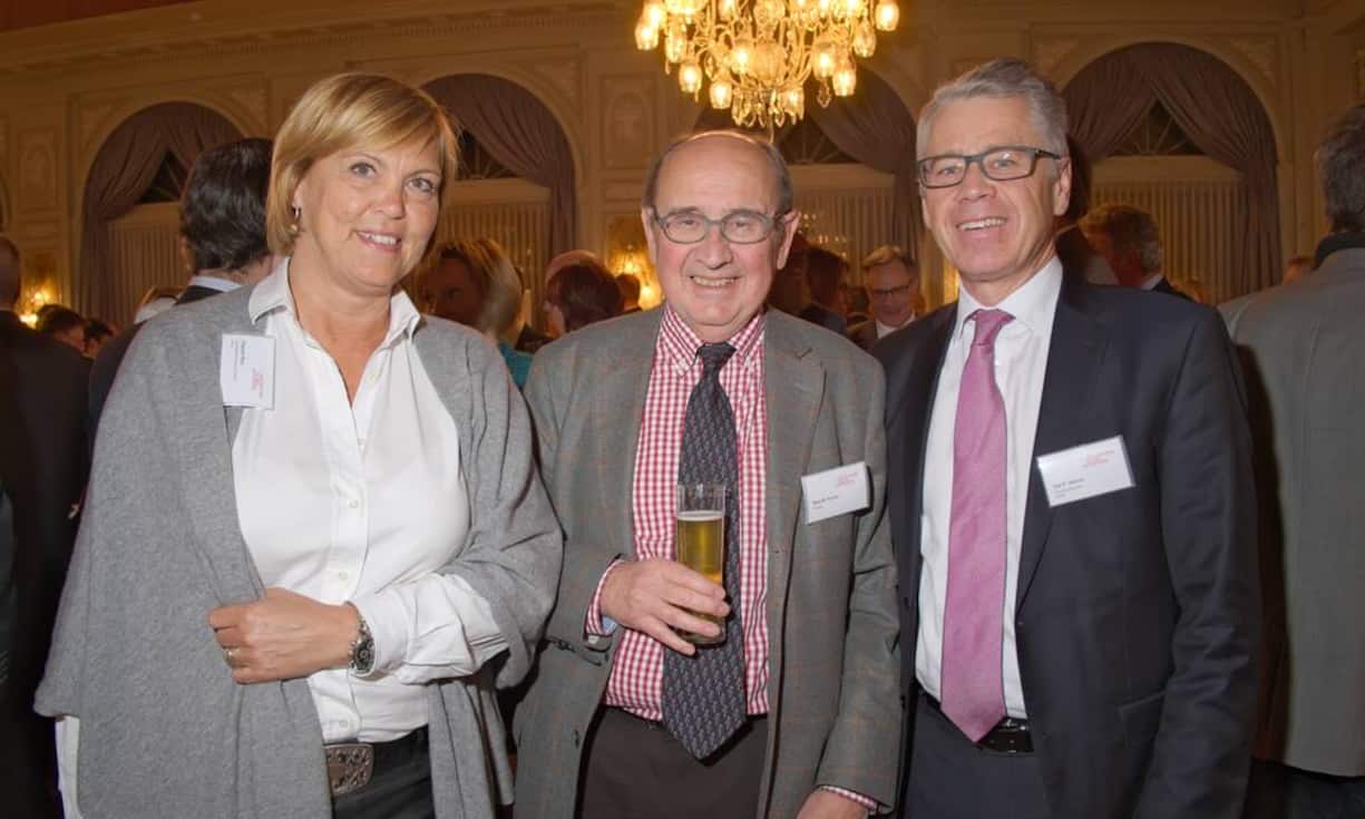 Dagmar Boy, Snowflake Productions GmbH;
Beat M. Fenner, Zumikon;
Urs P. Gauch, Credit Suisse AG