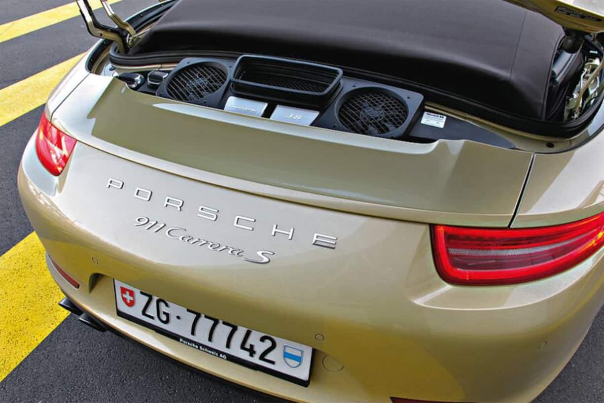 ...und schon sorgt die Sportabgasanlage für einen Sound, der direkt ins Stammhirn steigt.