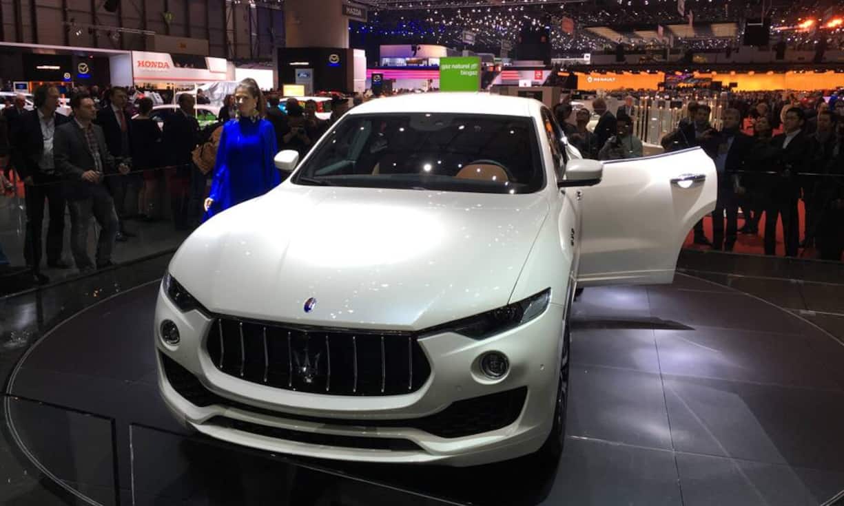 Mit dem Levante erweitert der Sportwagenhersteller Maserati seine Produktpalette: Es ist das erste SUV der Nobelmarke. Zum Marktstart im Juni 2016 sind zwei V6-Turbobenziner mit 350 und 430 PS sowie ein Dreiliter-Diesel geplant.