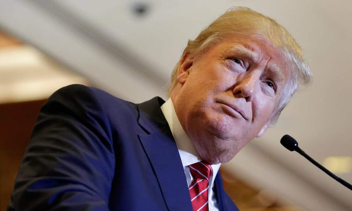 Schlappe für Donald Trump: Das Vermögen des republikanischen US-Präsidentschaftsbewerbers stuft «Forbes» mit 4,5 Milliarden Dollar ein. Nach eigenen Angaben nennt der Immobilien-Tycoon zehn Milliarden Dollar sein eigen.