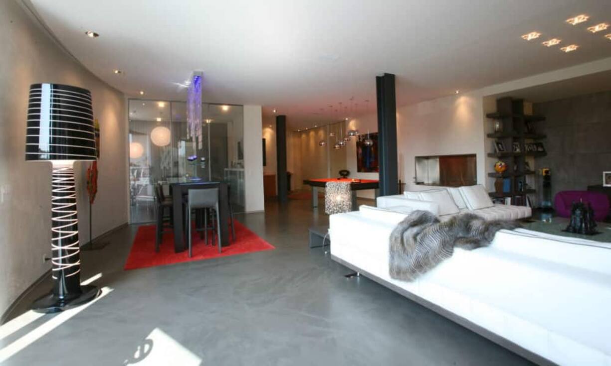 Insgesamt stehen Ihnen rund 210 m² zur freien Verfügung.