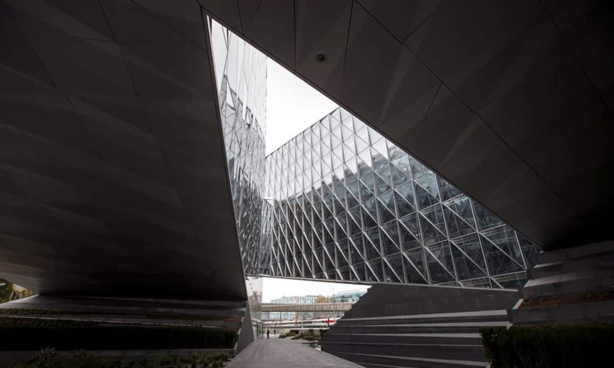 Die Mitarbeiter ziehen ab November in das neue Gebäude.