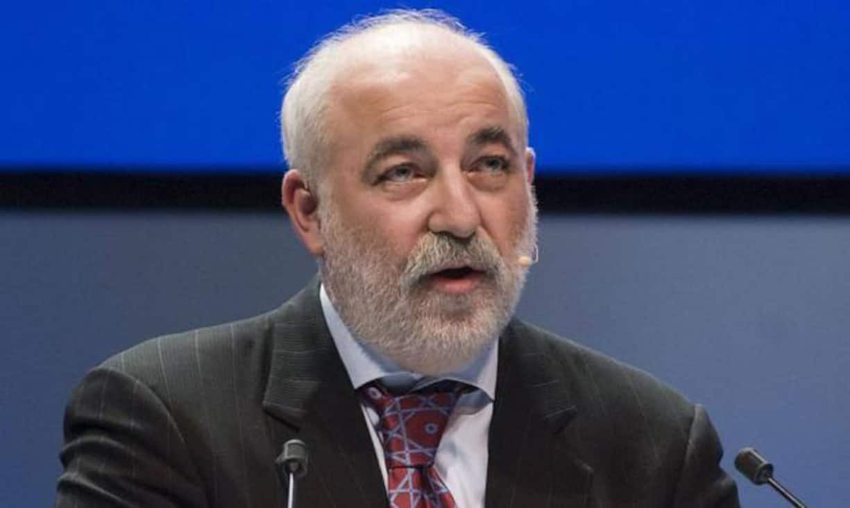 Auf Rang zwei zu finden ist der Investor Viktor Vekselberg; er hat zwei Milliarden Franken verloren, besitzt jedoch mit 11 bis 12 Milliarden noch reichlich.
Keystone