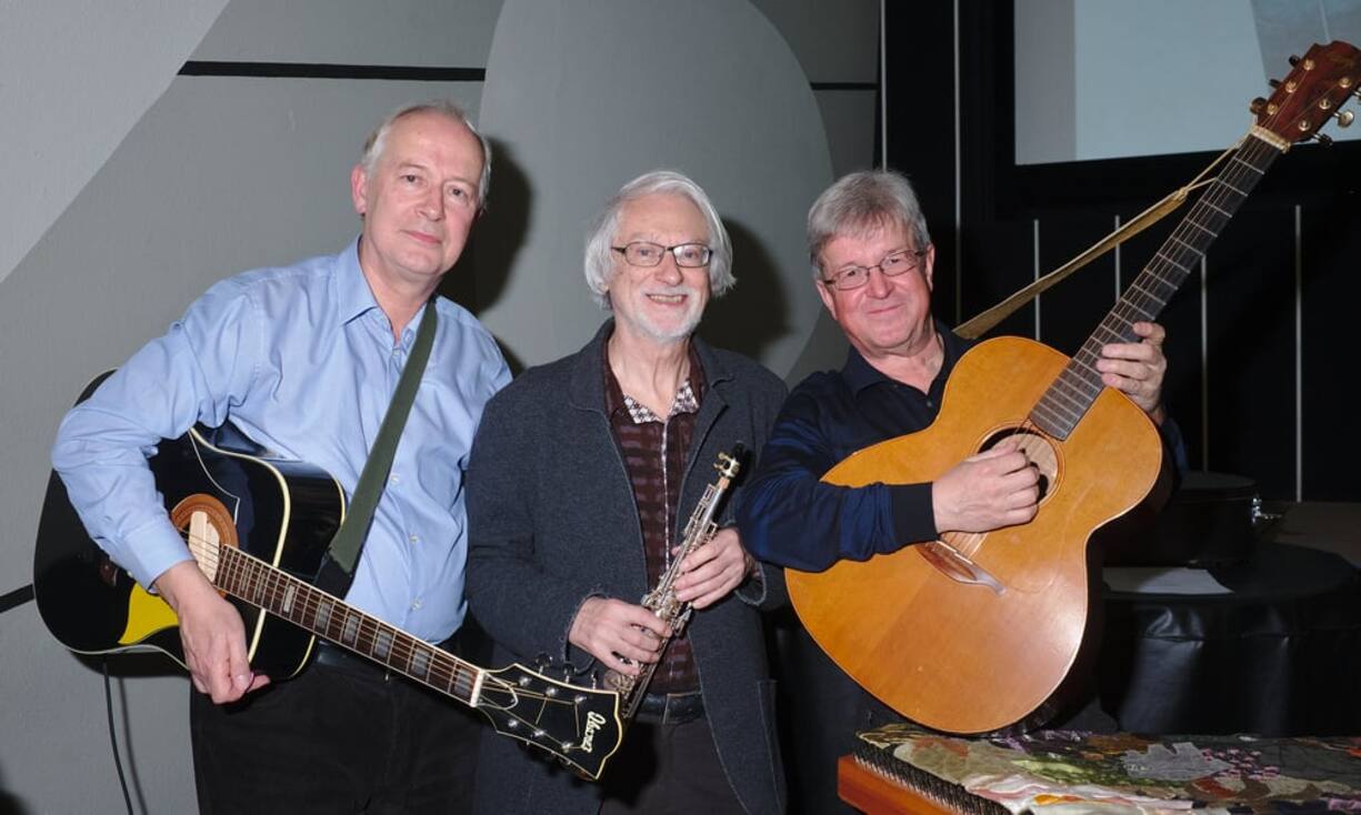 Überraschten mit einer adaptierten Version von "My Way" mit einem auf Rolf Lyssy gemünzten Text:
Roger Heinz;
Brono Spoerri;
Martin Hauzenberger