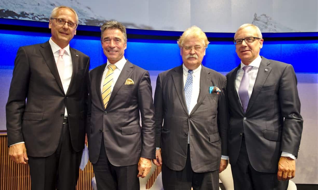 Urs Rüegsegger, Group CEO, SIX Group AG;
Anders Fogh Rasmussen;
Elmar Brok;
Romeo Lacher, Präsident des Verwaltungsrates, SIX Group AG