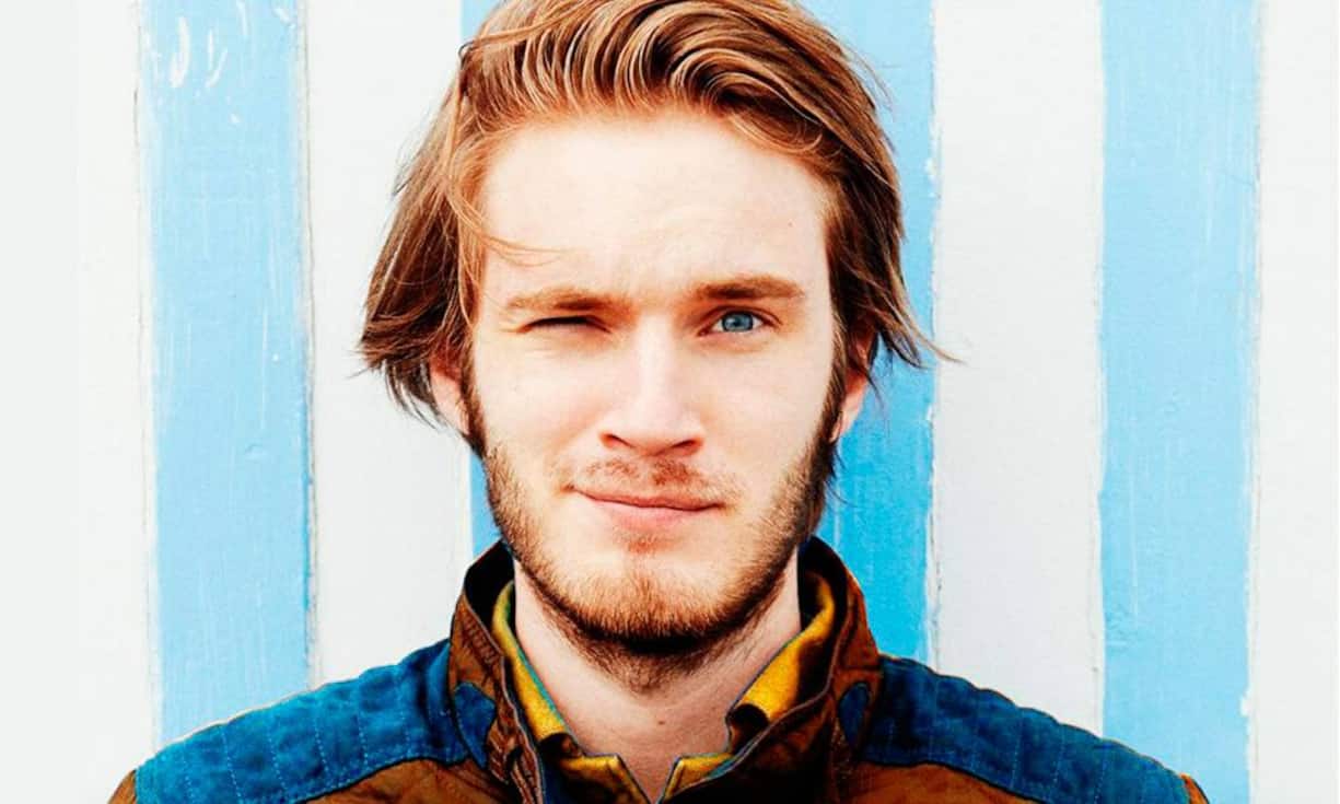 Abonnenten: 37.5 Millionen (am weltweit meisten)PewDiePie/Schweden/Game-KommentatorEinnahmen: 7.5 Millionen Dollar für 2014 (Eigenangabe)https://www.youtube.com/user/PewDiePie