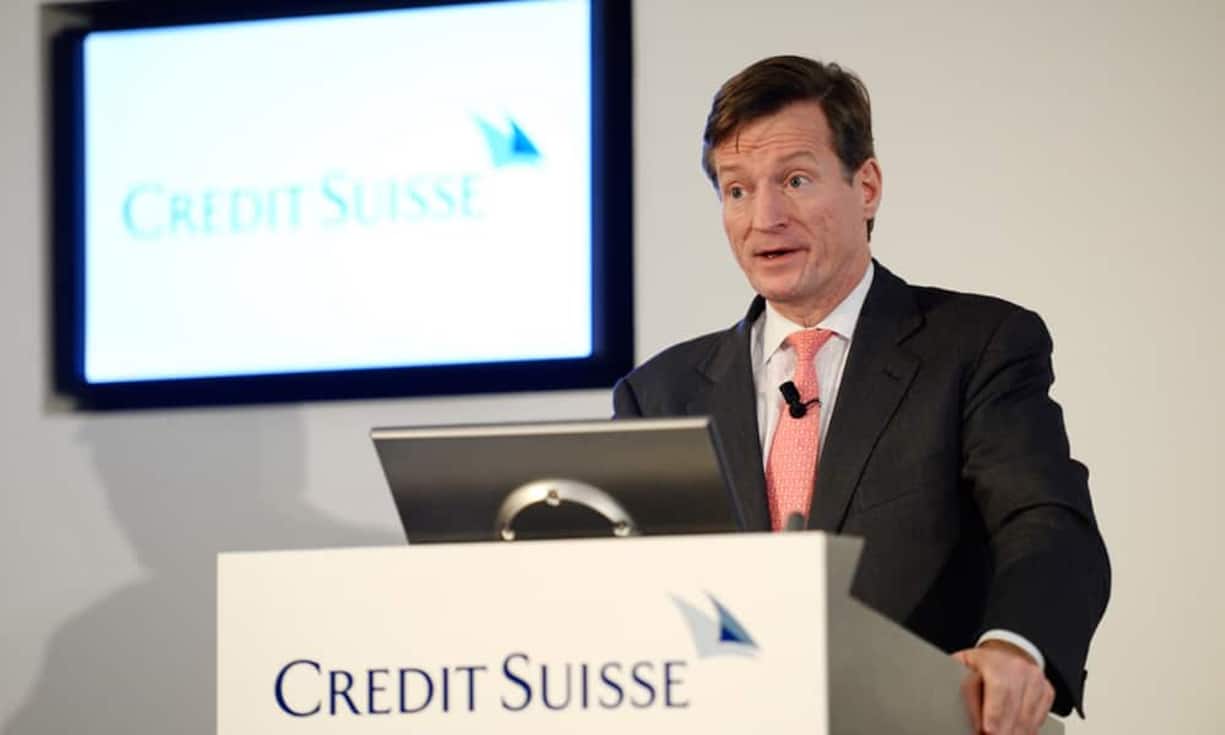 In der Vergangenheit – unter dem früheren CEO Brady Dougan – war gerade das Investmentbanking erheblich vom Stellenabbau betroffen. So wurden zwischen Herbst 2007 und Frühjahr 2011 insgesamt 3320 Stellen gestrichen.