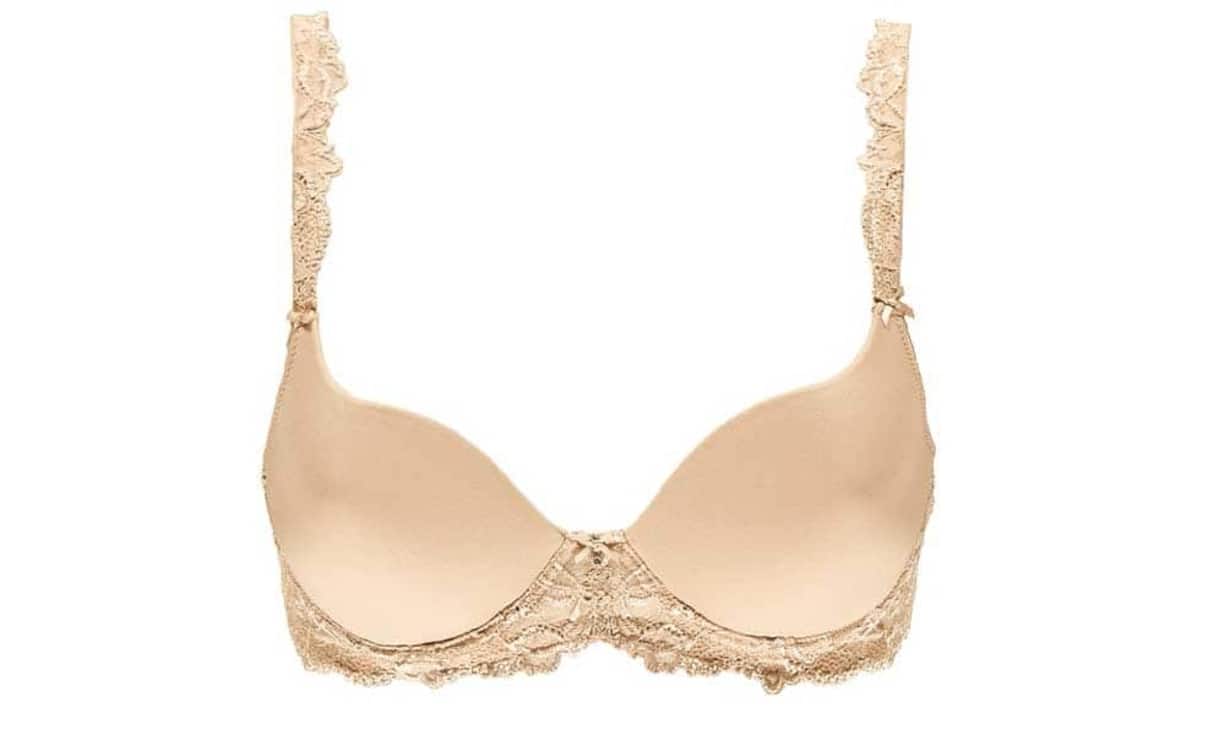 Beldona: Herzförmiger Büstenhalter, verarbeitet mit hochwertiger Spitze aus Italien, gehalten in sanftem Glanz, nicht abzeichnend: «Luxury desire» war der Schlager 2014 bei Beldona.