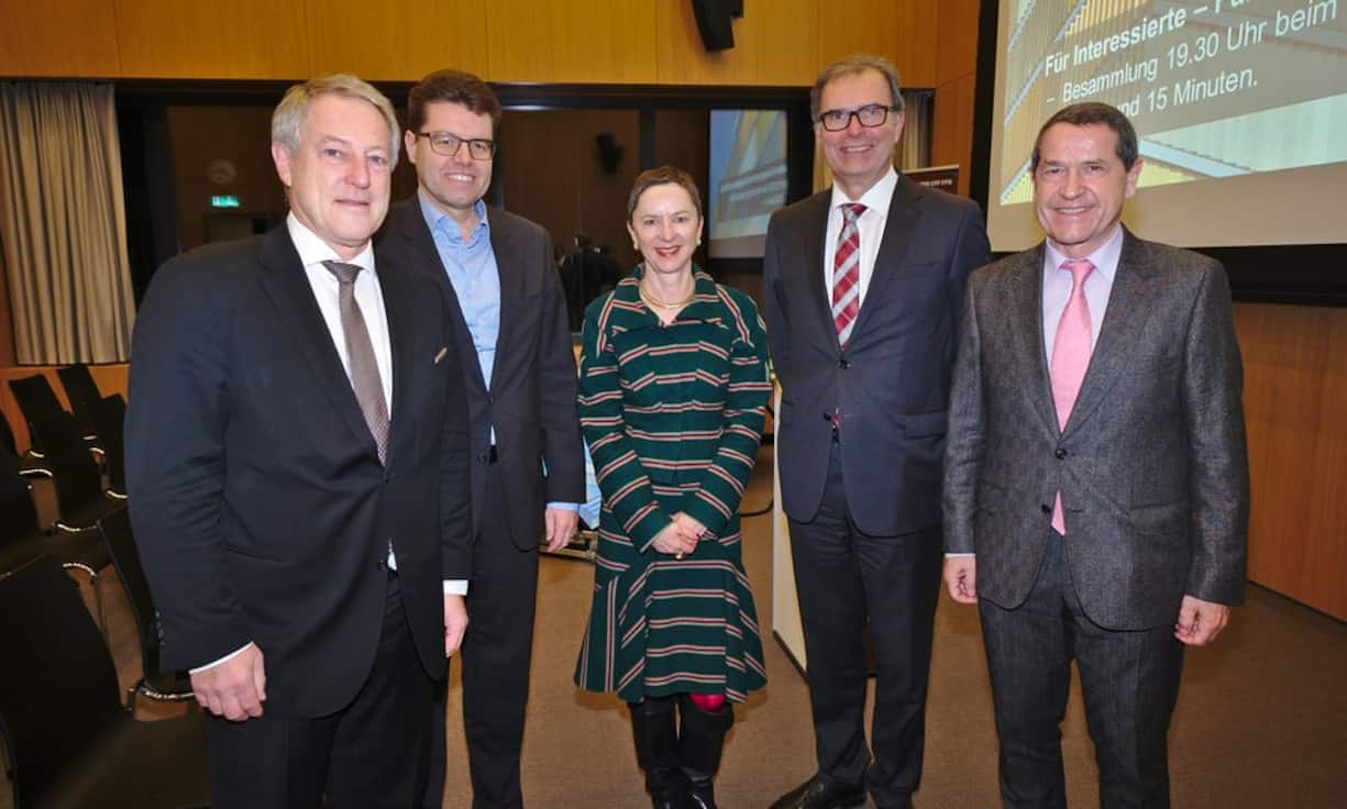 Urs Berger, VRP, Die Mobiliar; Andreas Rickenbaher, Strategieberater; Barbara Schaerer, Direktorin, Eidgenössisches Personalamt; Hanspeter Rüfenacht, Vorsitzender der Geschäftsleitung, Berner Kantonalbank; Ueli Gygi, VR, SRG und BNP