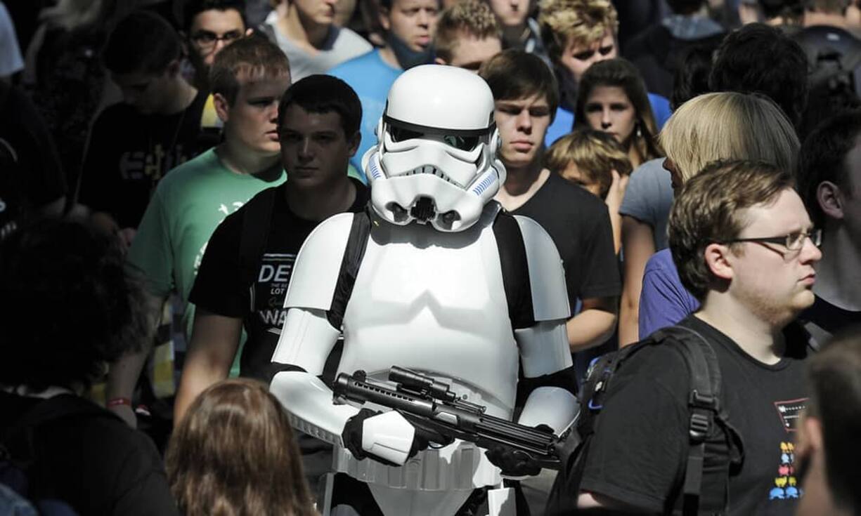 «Die fröhliche und interessierte Stimmung der Besucher gleicht einer Festivalstimmung», beschreibt Ralf Mauerhofer von Koboldgames den Anlass. Die Besucher erscheinen manchmal verkleidet und imitieren...