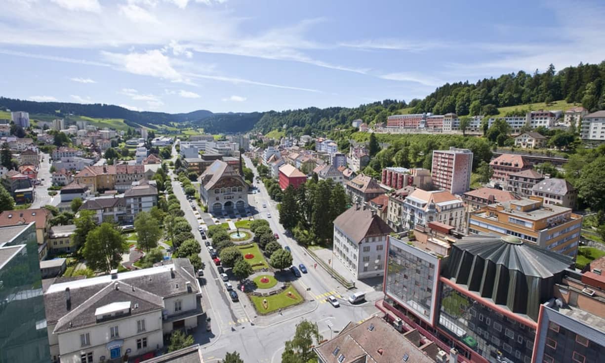Rang 141: Le Locle: Die Industriestadt wurde 2009 zusammen mit La Chaux-de-Fonds zum Unesco-Welterbe erklärt. Wirtschaftlich hat Le Locle aber nie ganz aus der Krise der Siebzigerjahre gefunden.