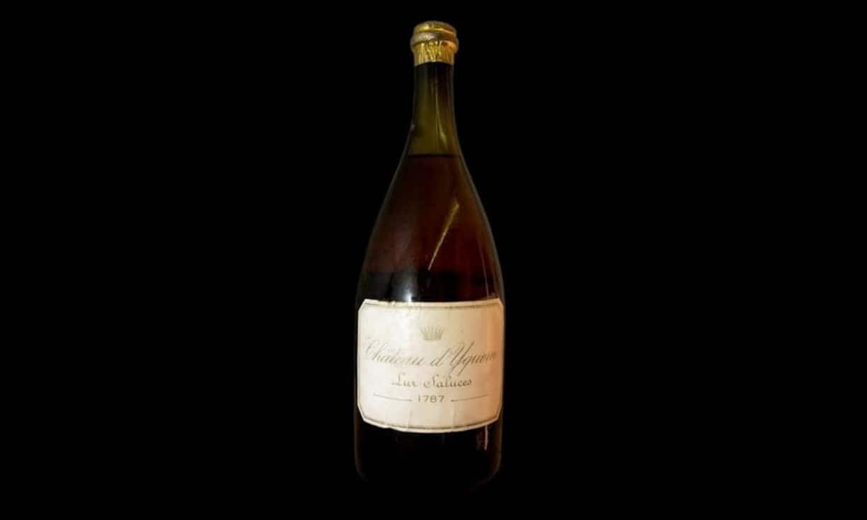 Mit Abstand am teuersten und auf Platz 1 steht mit unglaublichen 57'000 Franken eine Flasche Wein Château d'Yquem Sauternes aus dem Jahr 1787.