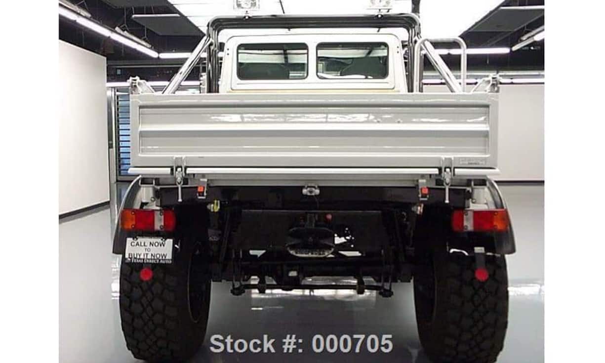 Maximale Geschwindigkeit: 100 km/h.