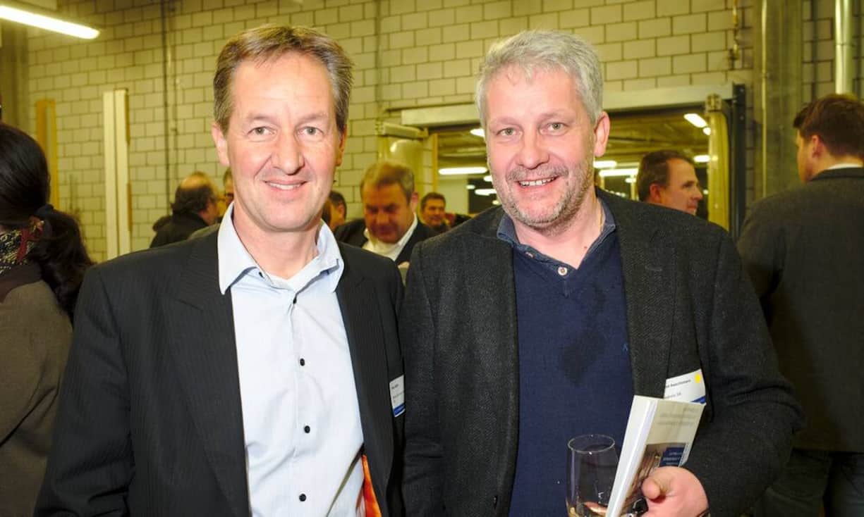 Peter Stähli, CEO & VRP, Swiss Economic Forum AG;
Marcel Aeschlimann, Managing Partner, Creaholic SA