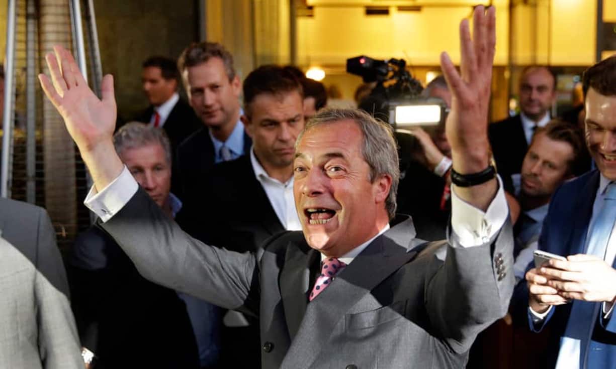 Der ehemalige Parteikollege und heutige Vorsitzende der UK Independence Party (UKIP), Nigel Farage, teilt die europakritische Position Johnsons.