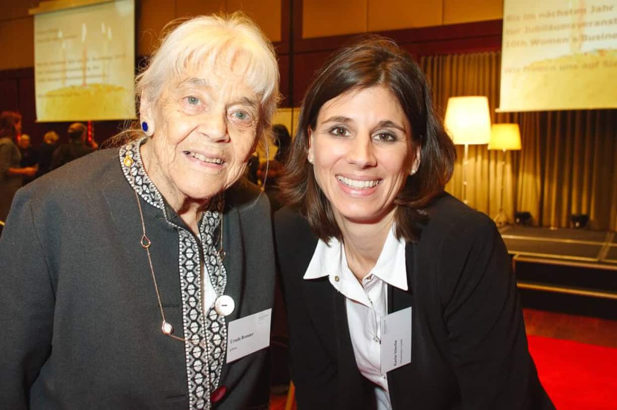Award Winnerin Ursula Brunner, gebana und Motivationspreisgewinnerin Karin Stierlin, Inhaberin, taboobreaker GmbH