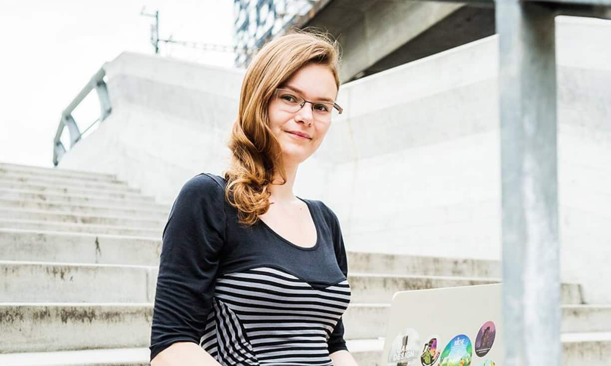 Die Kreativen:Philomena Schwab, Gründerin Game Studio Stray Fawn und Game Designer, ZürichDie 27-Jährige zählt in Europa zu den grössten Talenten in der Gaming-Branche. Das Magazin «Forbes» setzte sie auf die Liste der 30 einflussreichsten Techies unter 30 Jahren. Ihr Erfolgs-Game Niche hatte sie noch während des Studiums entwickelt. Michael Sieber