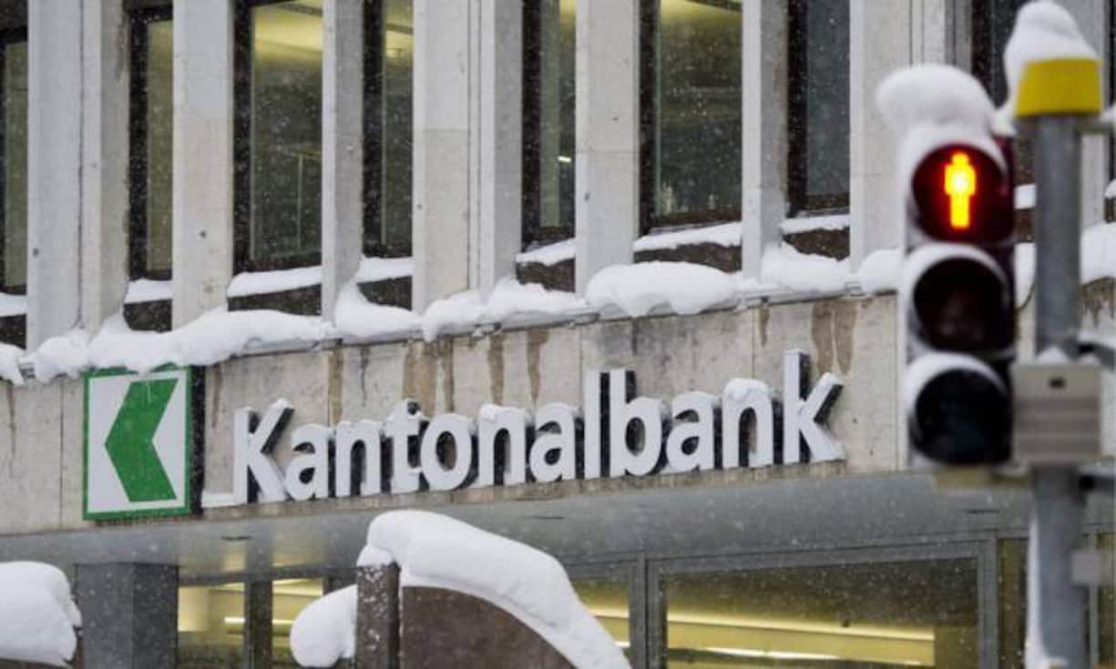Kantonalbank St. Gallen
Zinsen: 25 Franken
Spesen: 55 Franken
Total: -30 Franken