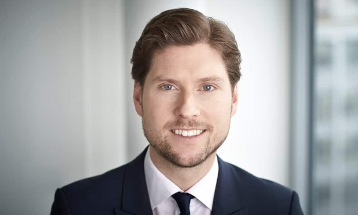 Ebenfalls neu: Björn Wettergren. Er vertritt den Familienzweig der Schwester des verstorbenen Patrons - und er war schon früher als Angestellter bei der Bank.