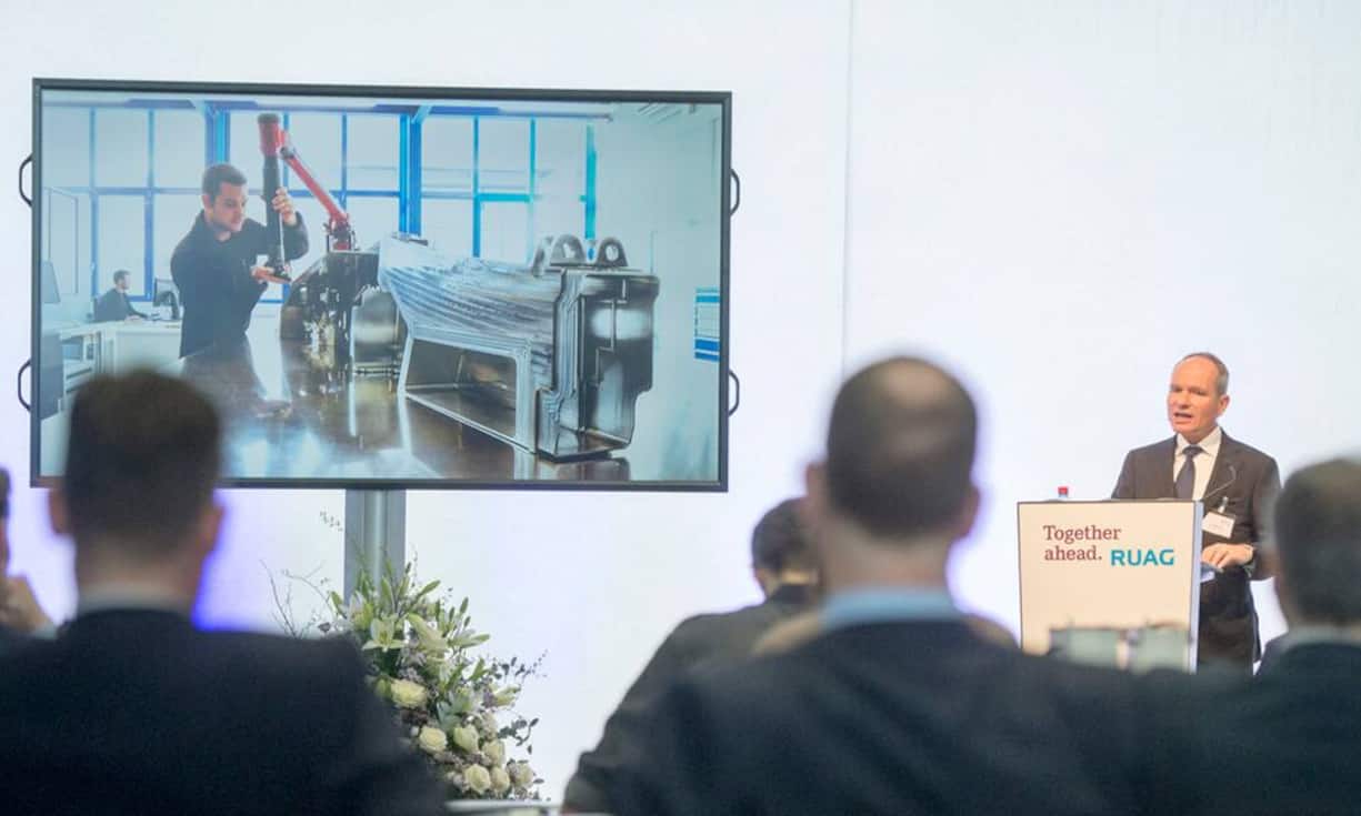 Ebenfalls davon betroffen wären Ruag-Chef Urs Breitmeier und…