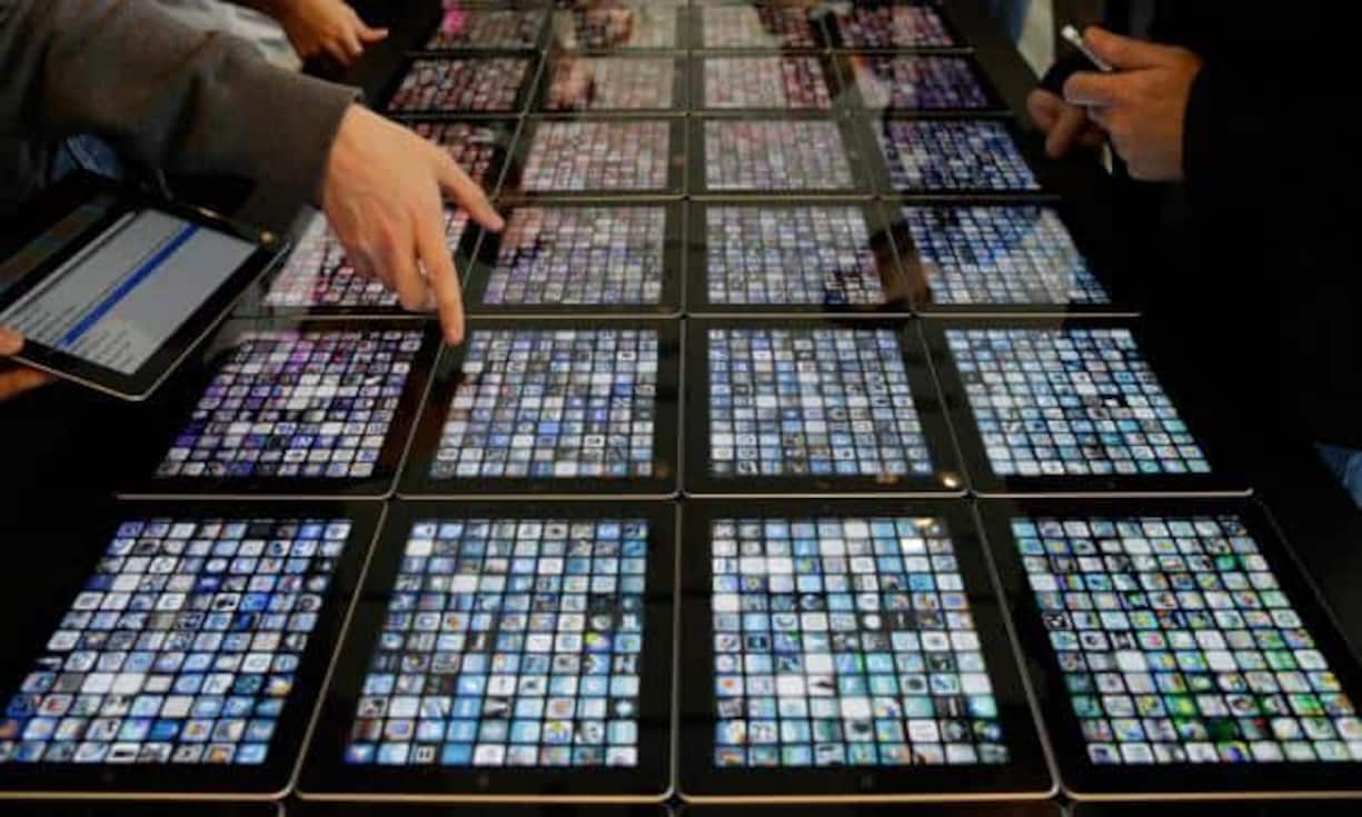 In der Technologie-Szene rechnet man 2015 ebenfalls mit einem Mega-iPad. Laut «Business Insider» wird das Gerät bereits «iPad Pro» oder «iPad Plus» genannt.