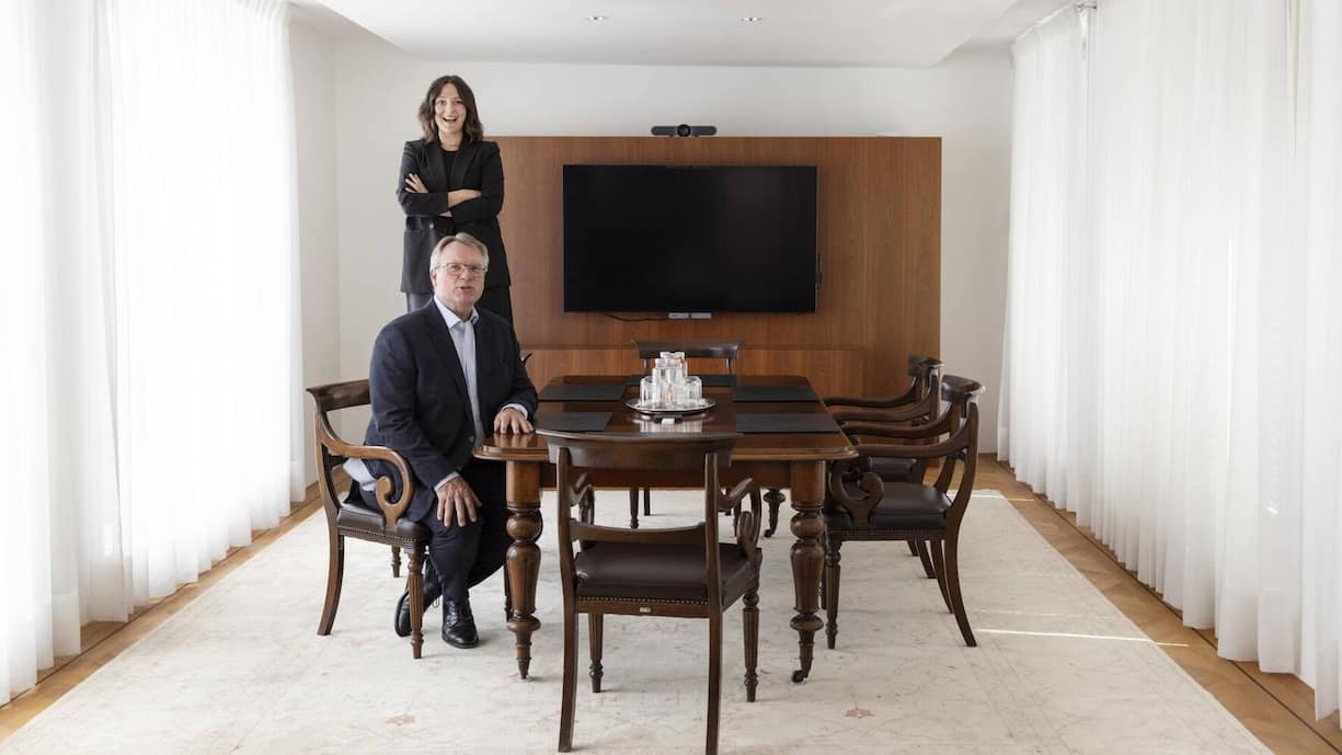 Dafür brechen sie starre Organisationsformen auf und setzen auf ein junges Team.