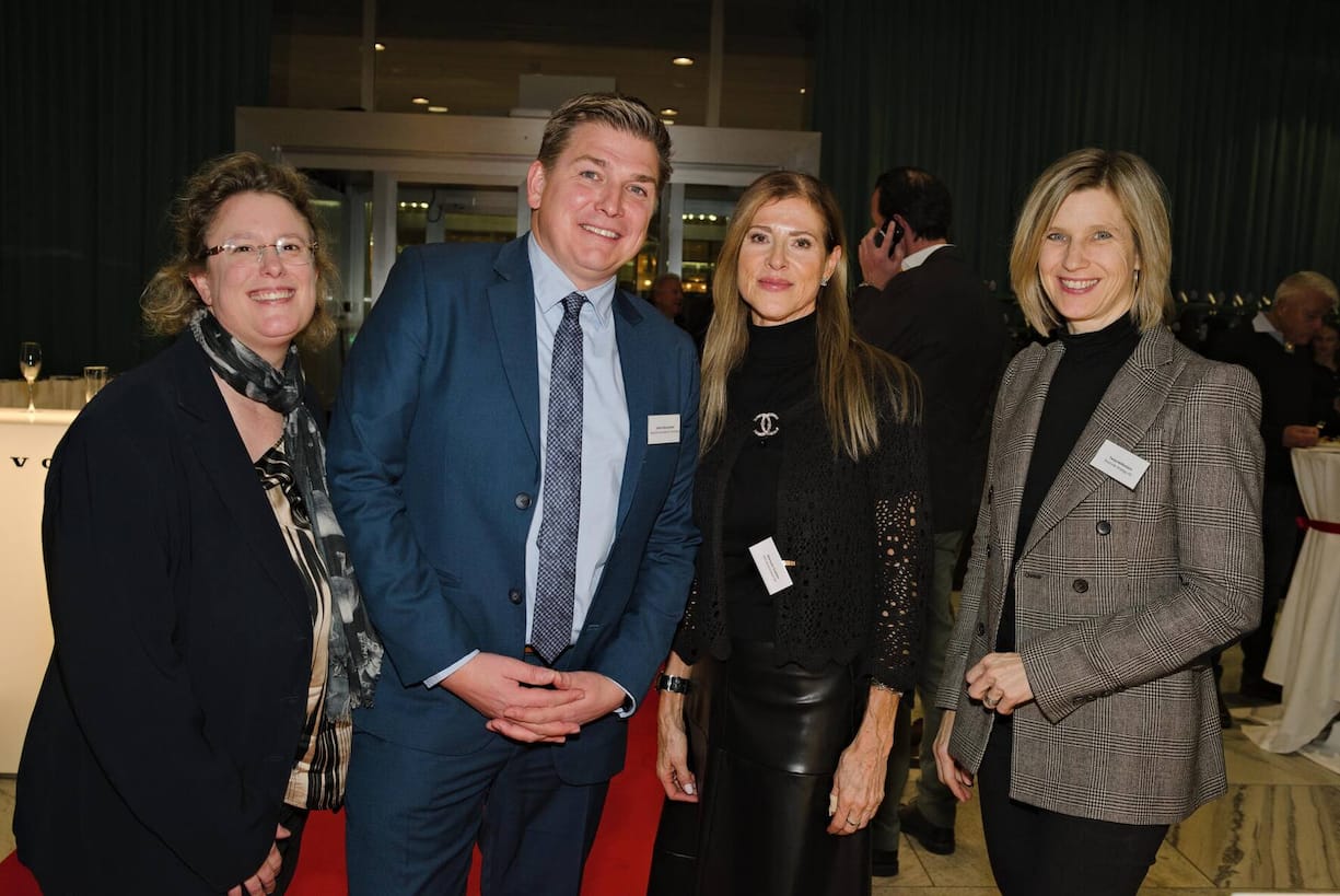 Claudia Köpfli, Ringier Advertising; Stefan Mieczkowski, Deutsche Zentrale für Tourismus; Manuela Gualeni, UBS Switzerland AG; Tanja Hollenstein, Riverside Strategy AG.