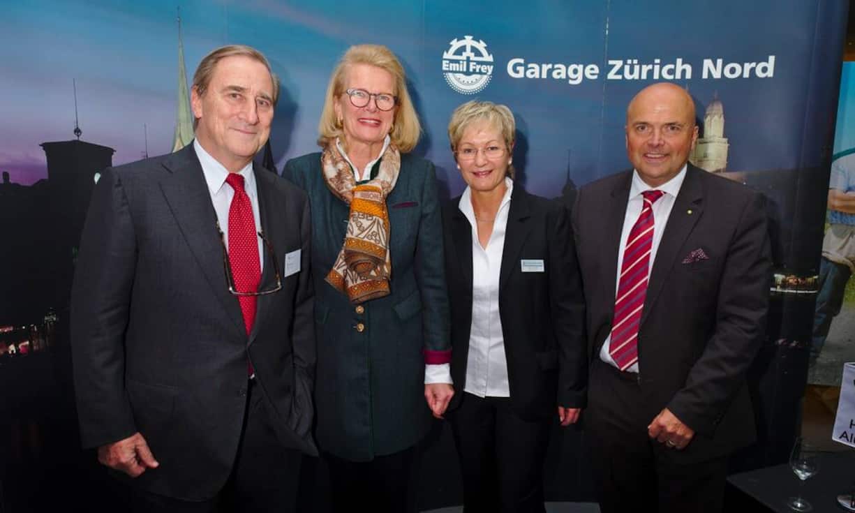 Walter Frey, VRP, Emil Frey AG;
Barbara Frey, VR, Emil Frey AG;
Karin Walder, Leiter Marketing, Emil Frey AG Garage Zürich Nord;
Christoph Reutlinger, Geschäftsführer, Emil Frey AG Garage Zürich Nord