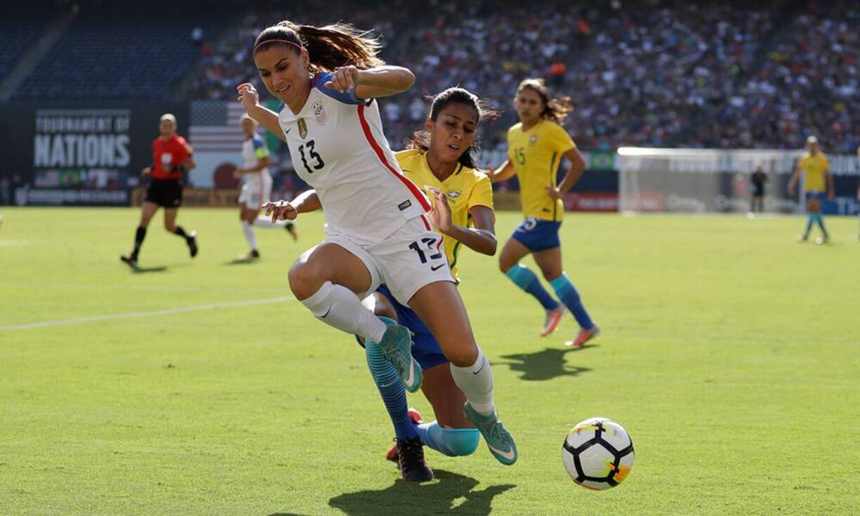 2. Alex Morgan: Die Stürmerin ist der Star der US-Elf. Mit einem Lohn von 450'000 Franken liegt sie schon fast auf Männerniveau. Dank Sponsoringverträgen soll sie insgesamt 3 Millionen Franken im Jahr einnehmen.