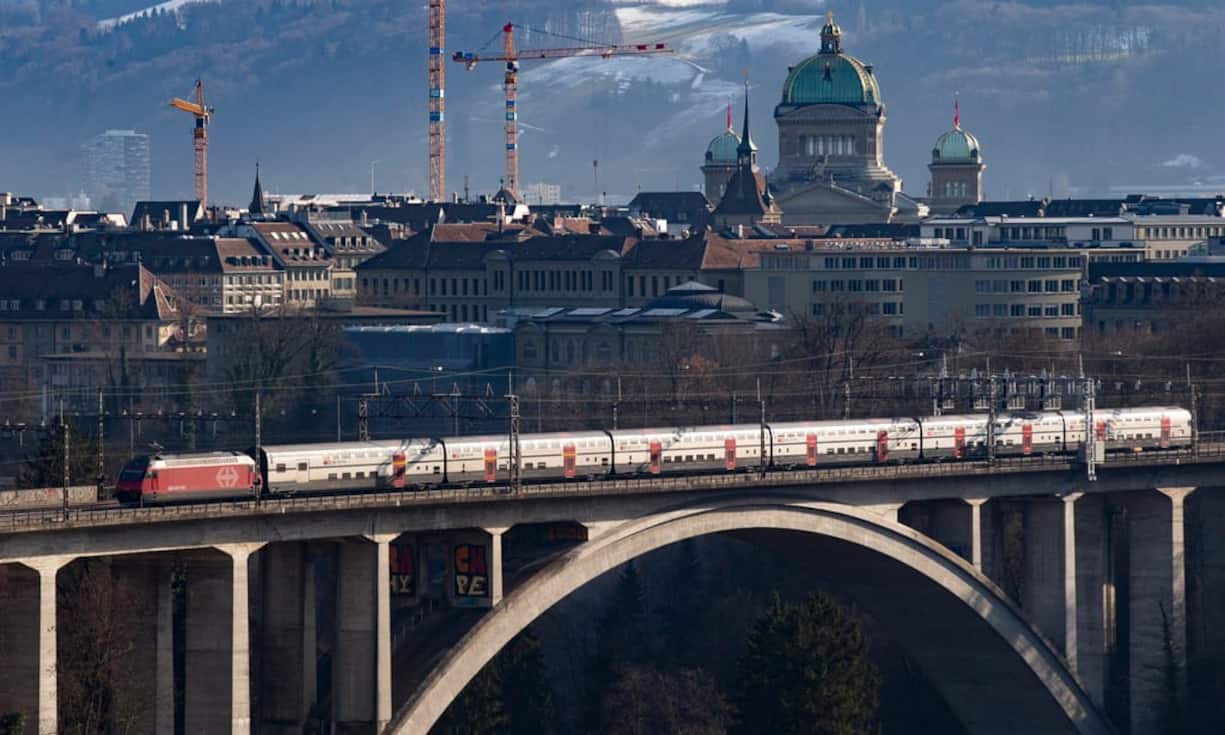 sbb-zug-in-bern.jpg